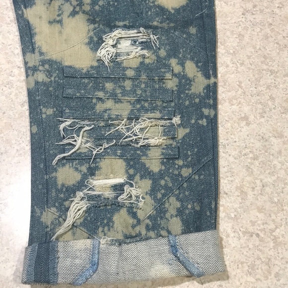 Denim Jean distressed rips long length Roper NWT - Picture 4 of 8